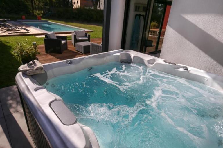 Vente de spas à Thaon-les-Vosges, guide comparatif pour un achat éclairé