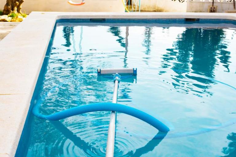 Entretenir votre spa correctement, les produits indispensables